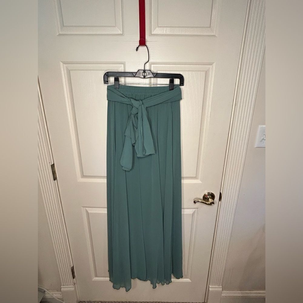 Melansay maxi skirt 